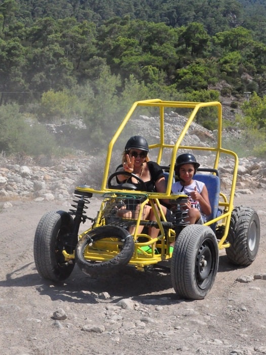 11Side buggy safari