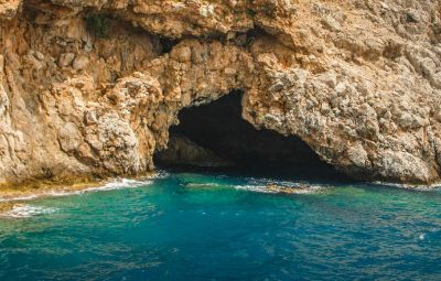 11Erkunden Sie die Beldibi-Höhle